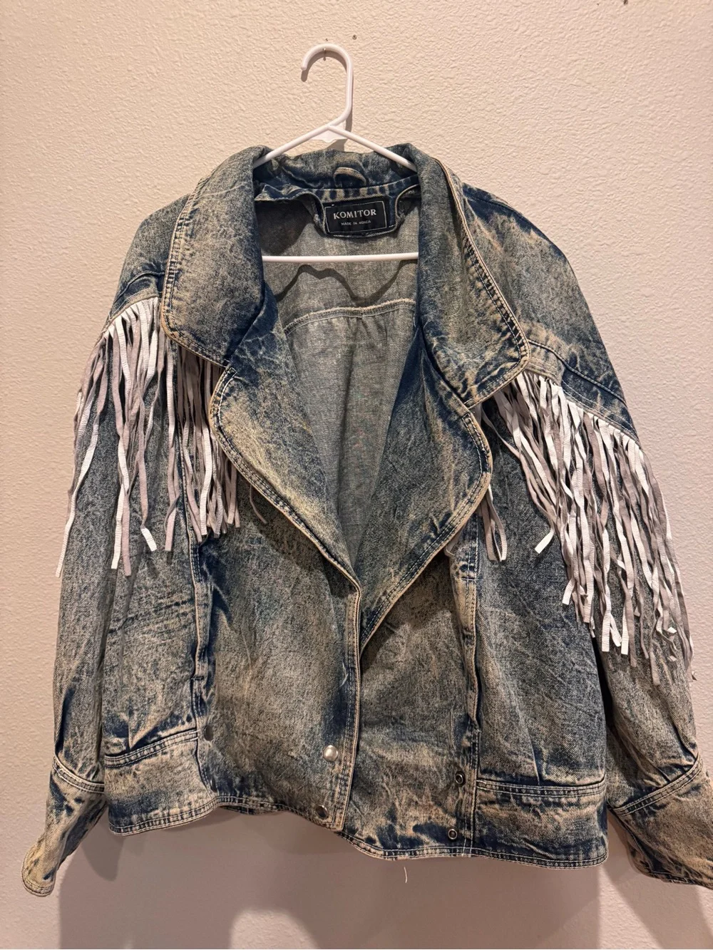 Women's Acid Wash Denim Jacket with White Fringe - Picture 1 of 4